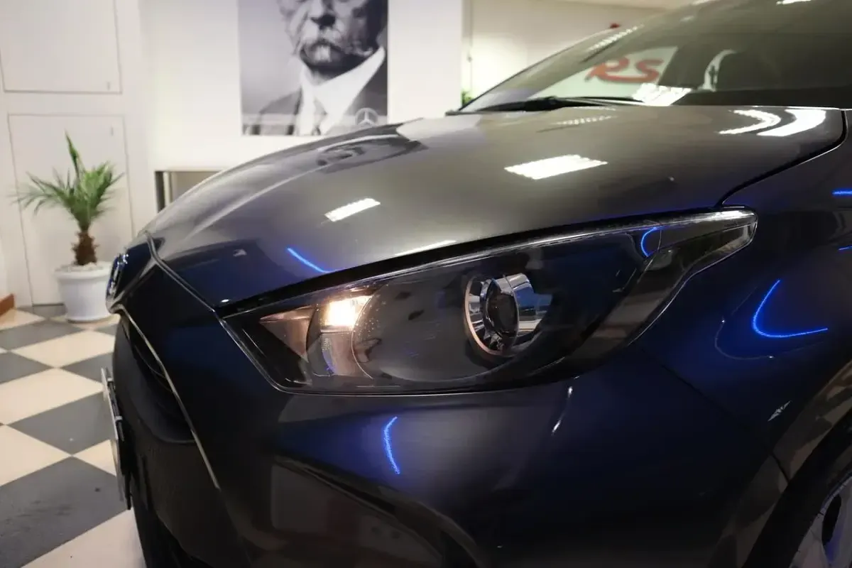 Usata Mazda 2 Prime-Line 92 CV (67 kW) 2023 Grigio Utilitaria