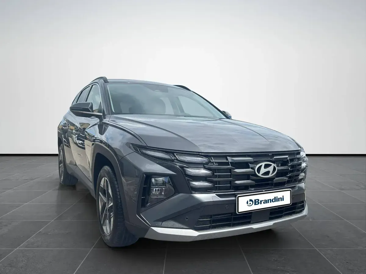 Nuova Hyundai Tucson 180 CV (132 kW) 2026 Ecotronic gray SUV