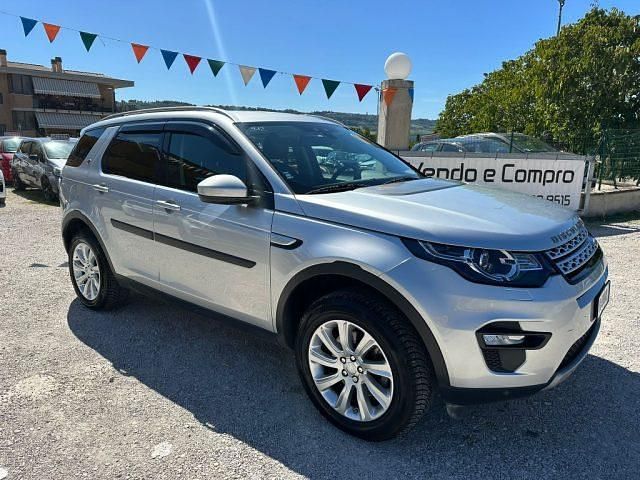 Usata Land Rover Discovery Sport HSE Luxury 190 CV (139 kW) 2015 Argento SUV