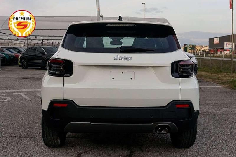 Nuova Jeep Avenger Longitude 101 CV (74 kW) 2025 Bianco snow SUV