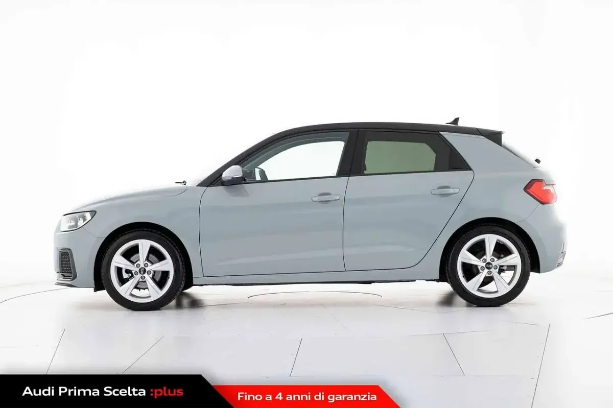 Usata Audi A1 Advanced Plus 116 CV (85 kW) 2025 Grigio SUV