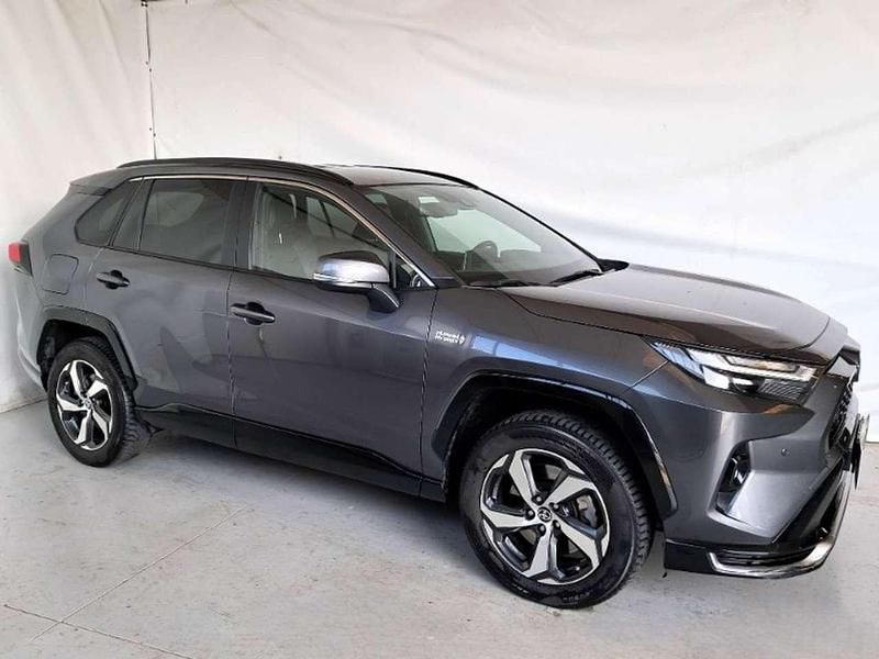 Usata Toyota RAV4 Hybrid 306 CV (225 kW) 2022 Grigio metallizzato SUV