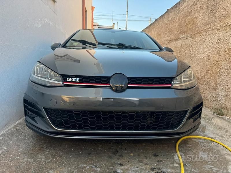 Usata VW Golf VII GTI 116 CV (85 kW) 2019 Grigio Berlina