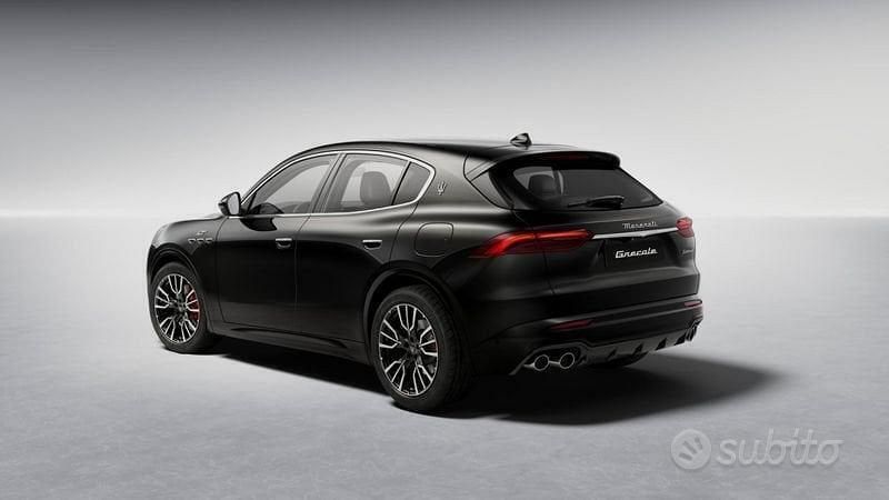 Nuova Maserati Grecale GT 300 CV (220 kW) 2025 Nero SUV
