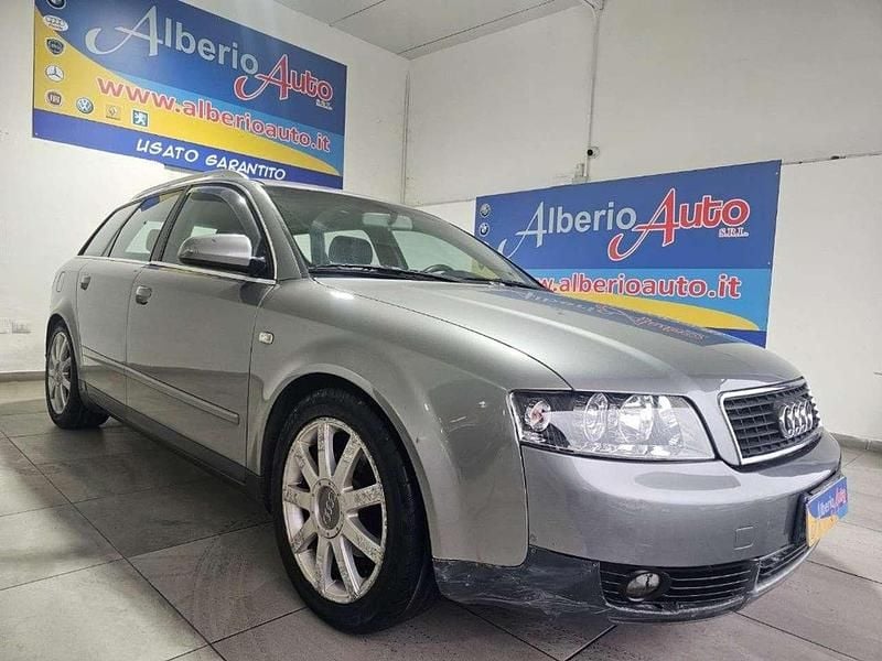 Usata Audi A4 131 CV (96 kW) 2004 Argento Berlina