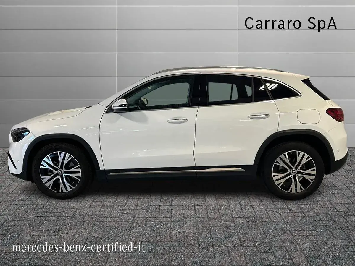 Usata Mercedes GLA200 Advanced Plus 150 CV (110 kW) 2023 Bianco SUV