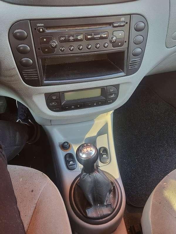 Usata Citroën C3 68 CV (50 kW) 2004 Berlina