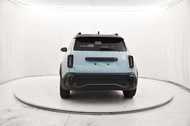 Usata Renault 4 E-Tech Iconic 110 kW (150 CV) 2025 Bestyle hautsdefrance (verd SUV