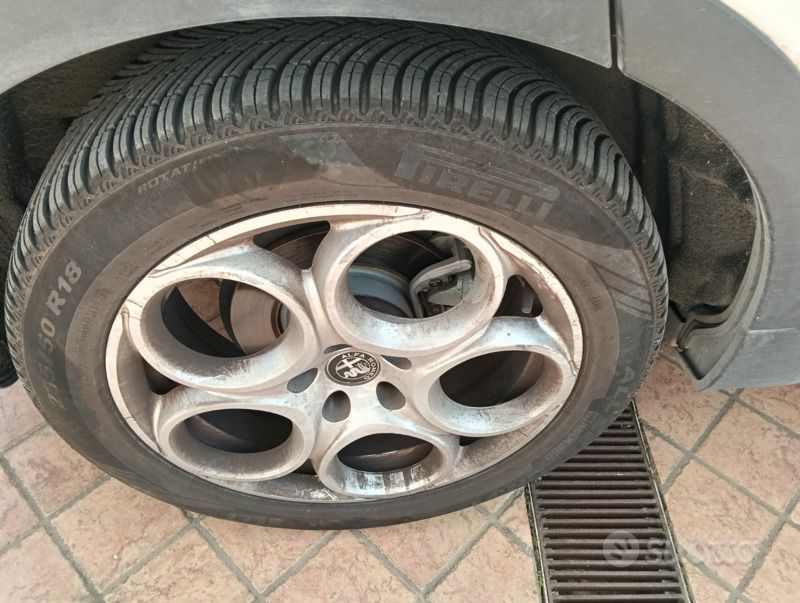 Usata Alfa Romeo Tonale 131 CV (96 kW) 2023 Bianco SUV