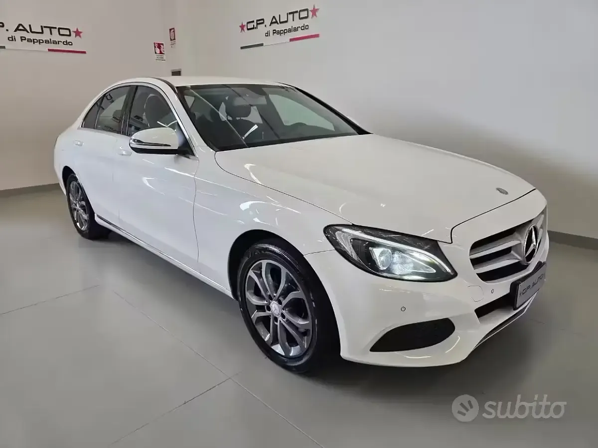 Usata Mercedes C220 170 CV (125 kW) 2016 Bianco Berlina
