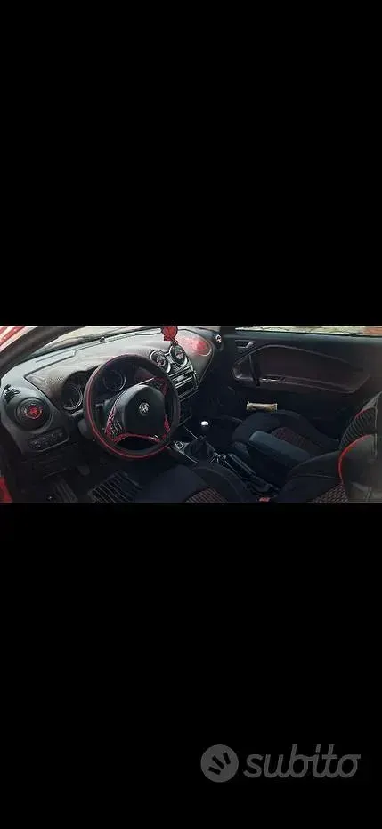 Usata Alfa Romeo MiTo 90 CV (66 kW) 2009 Rosso Utilitaria