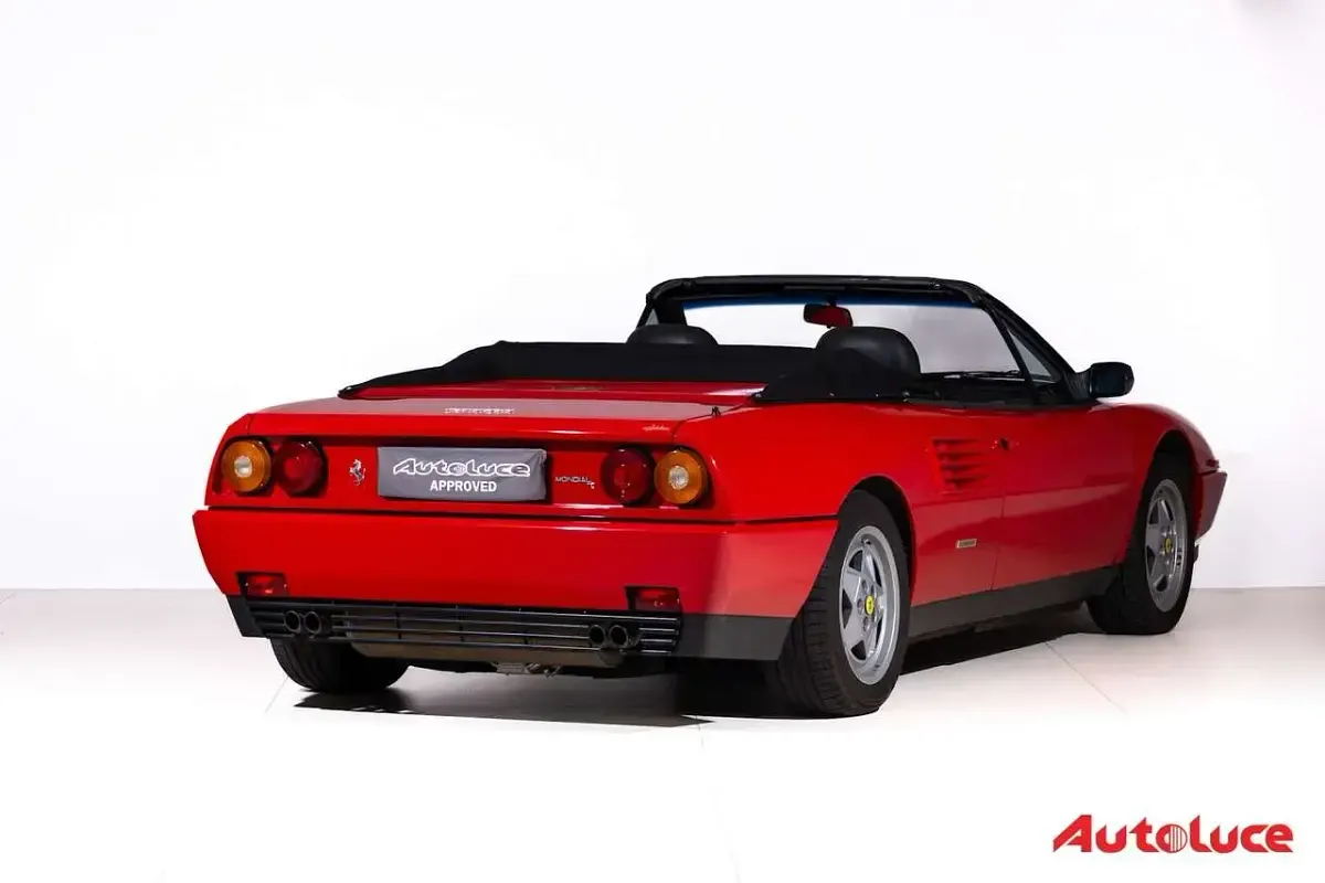 Usata Ferrari Mondial 300 CV (220 kW) 1992 Rosso corsa Cabrio