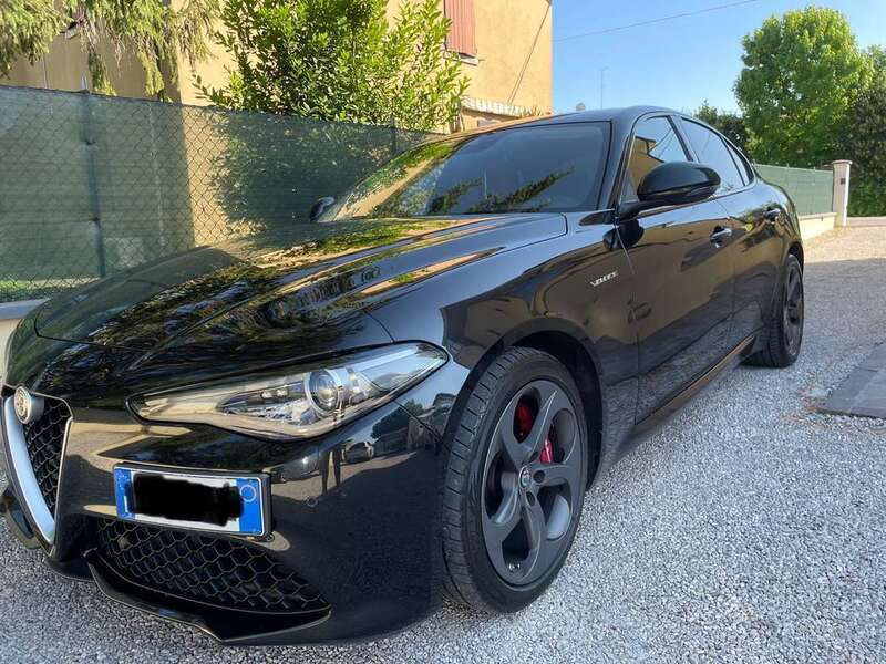 Usato 2018 Alfa Romeo Giulia 2.1 Diesel 211 CV (25.000 €)