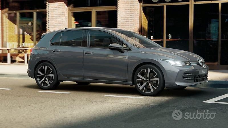 Nuova VW Golf VIII Edition 2025 Grigio Berlina