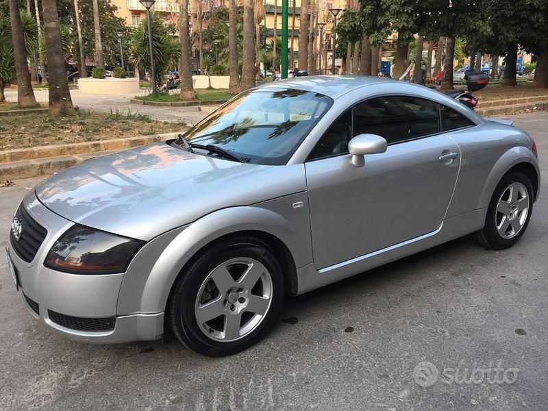 Usata Audi TT S-Line 180 CV (132 kW) 1998 Grigio Coupé