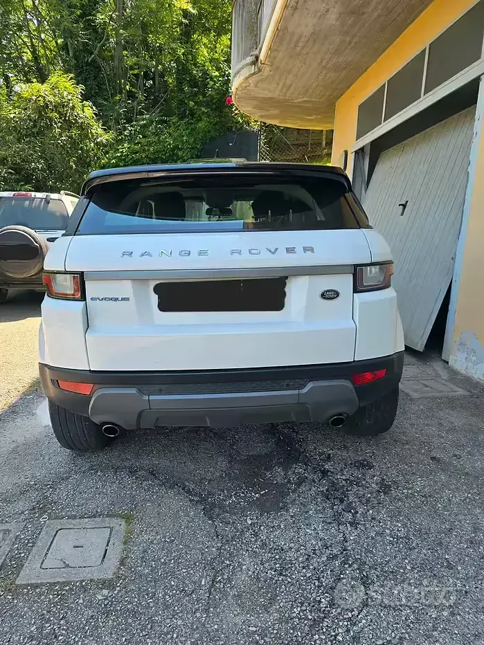 Usata Land Rover Range Rover evoque 150 CV (110 kW) 2017 Bianco SUV