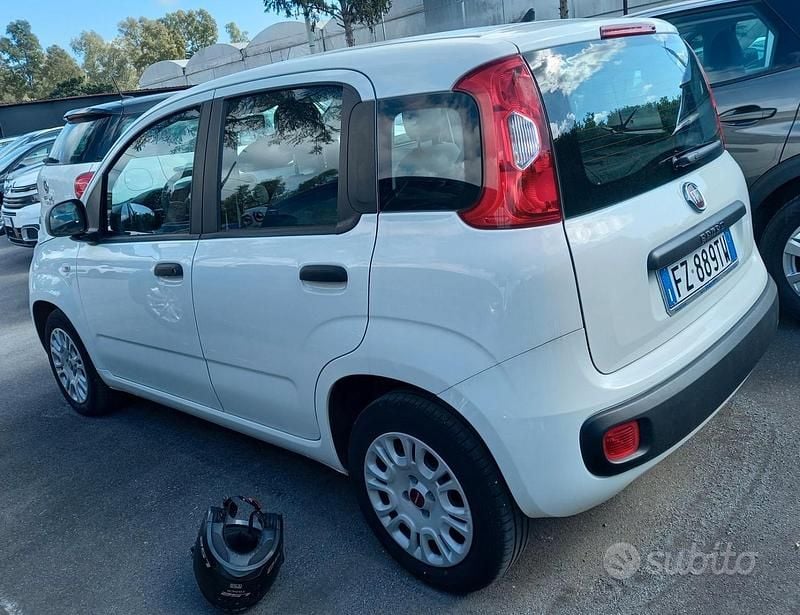 Usata Fiat Panda 69 CV (50 kW) 2019 Bianco Utilitaria