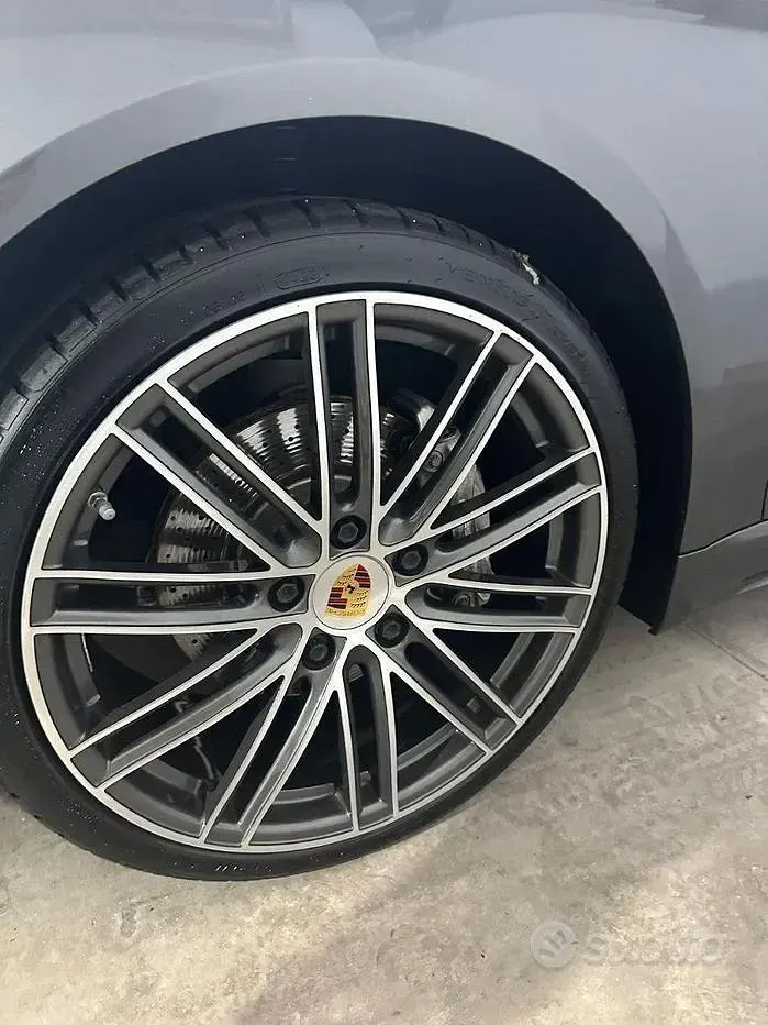 Usata Porsche Boxster 300 CV (220 kW) 2019 Cabrio