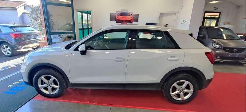 Usata Audi Q2 Business 116 CV (85 kW) 2020 Bianco SUV