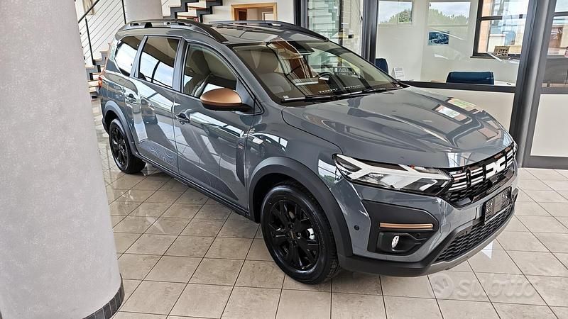 Nuova Dacia Jogger Extreme 101 CV (74 kW) 2025 Grigio Monovolume