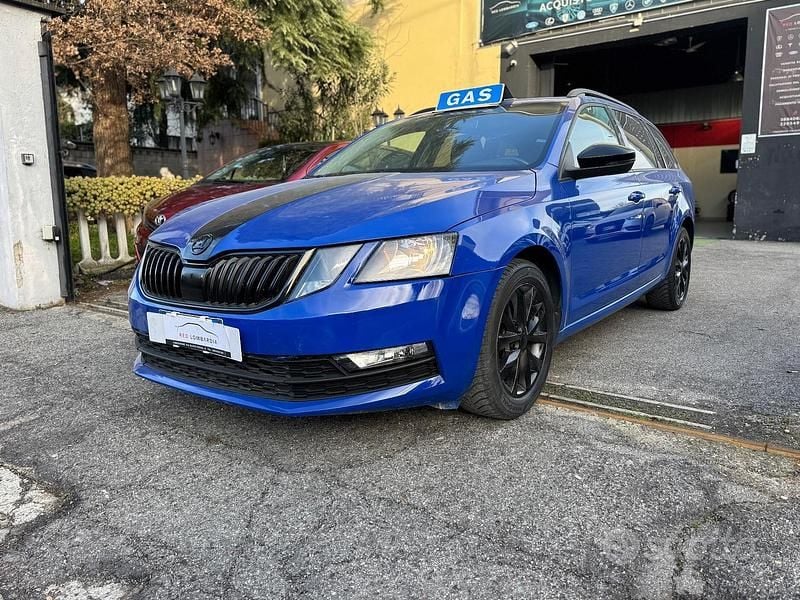 Blu Usata 2020 Skoda Octavia G-TEC Ambition Station wagon | 9900 € (Super prezzo) - Immagine 1/4