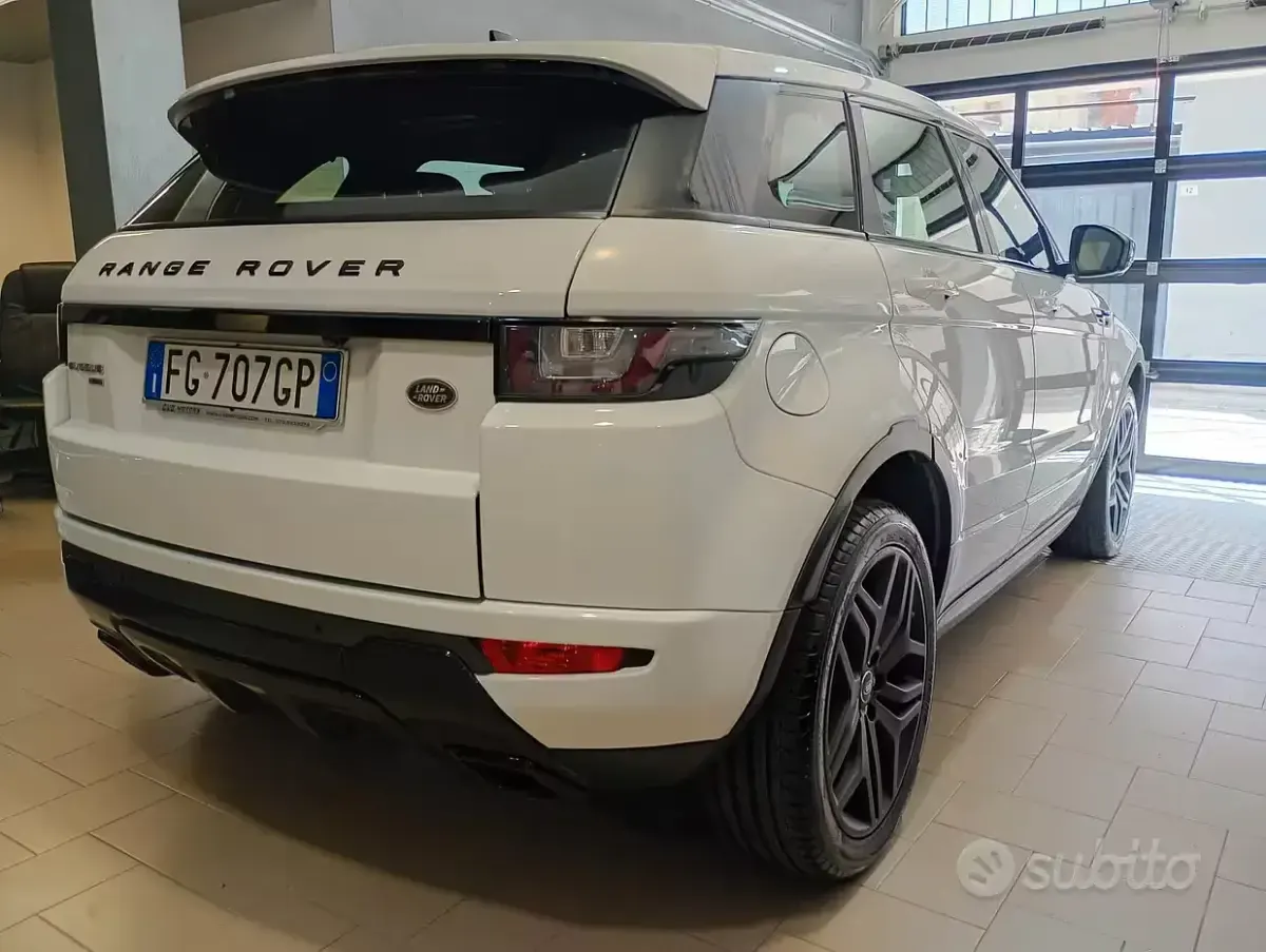Usata Land Rover Range Rover evoque 179 CV (131 kW) 2016 Bianco Station wagon