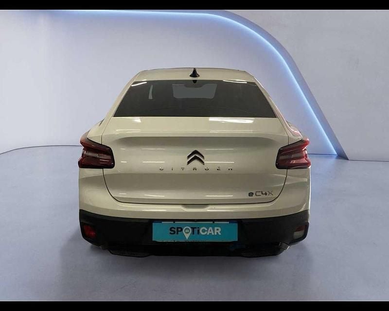 Usata Citroën e-C4 Shine 100 kW (136 CV) 2023 Bianco Berlina