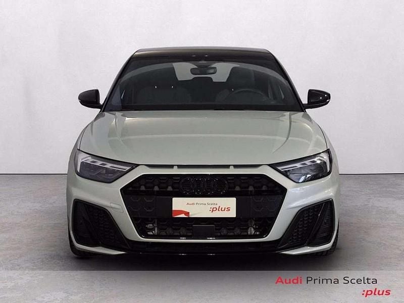 Nuova Audi A1 Sportback 116 CV (85 kW) 2025 Argento cavo metallizzato nero Utilitaria