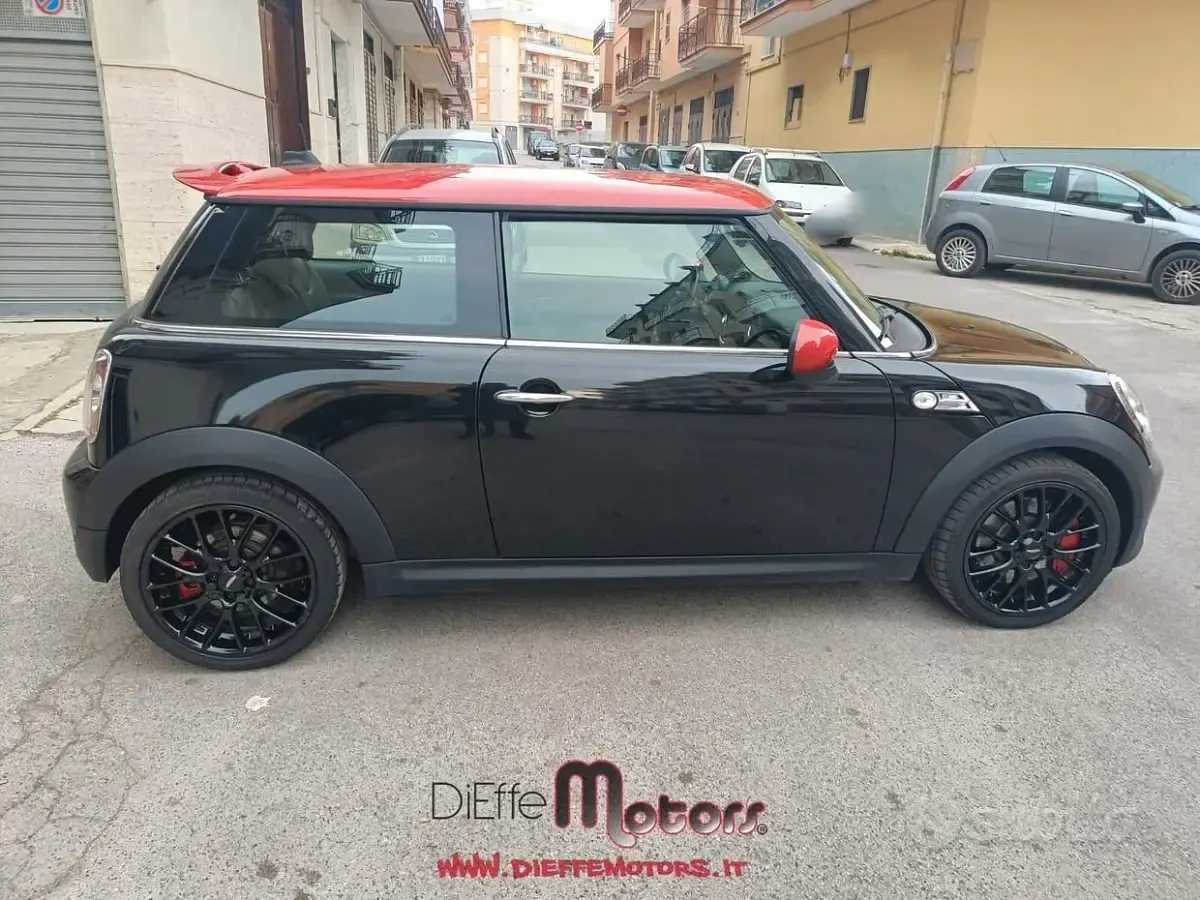 Usata Mini John Cooper Works 211 CV (155 kW) 2010 Nero Utilitaria