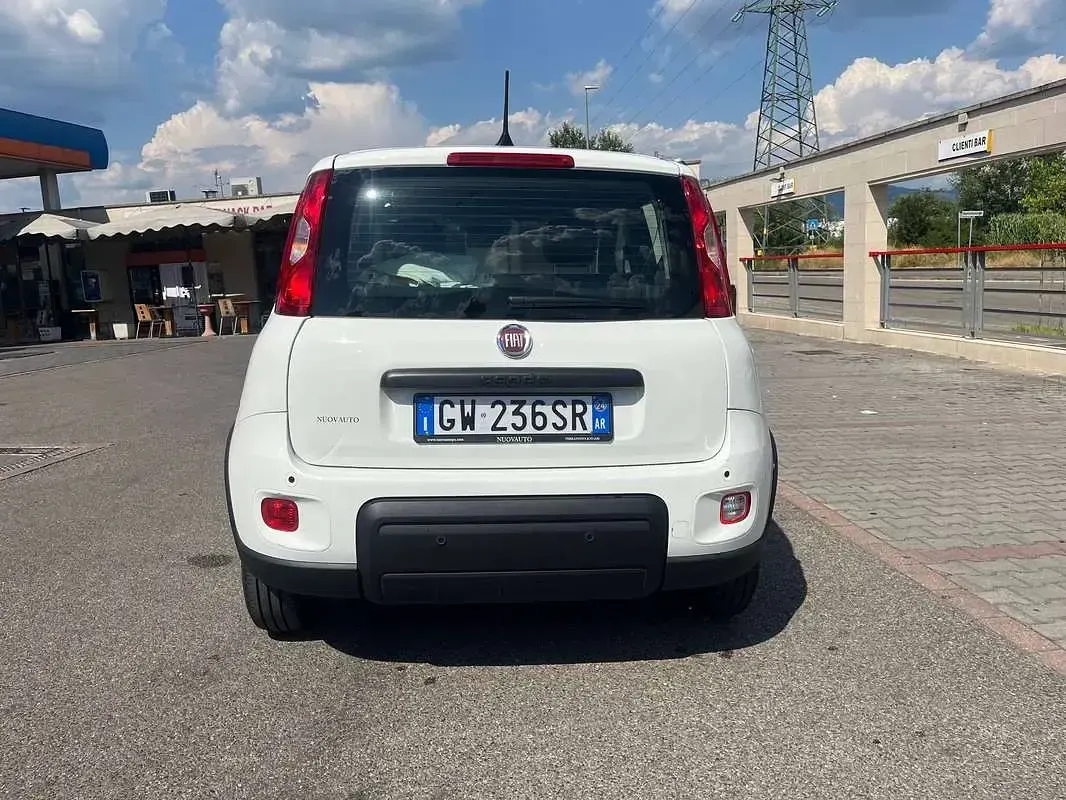 Usata Fiat Panda S 69 CV (50 kW) 2024 Bianco Utilitaria