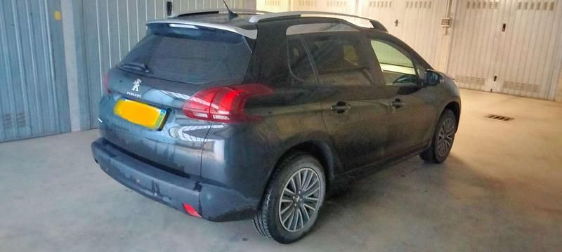 Usata Peugeot 2008 Active 83 CV (61 kW) 2019 Nero SUV