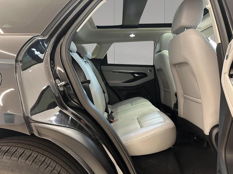 Usata Land Rover Range Rover evoque SE 163 CV (119 kW) 2022 Santorini black SUV