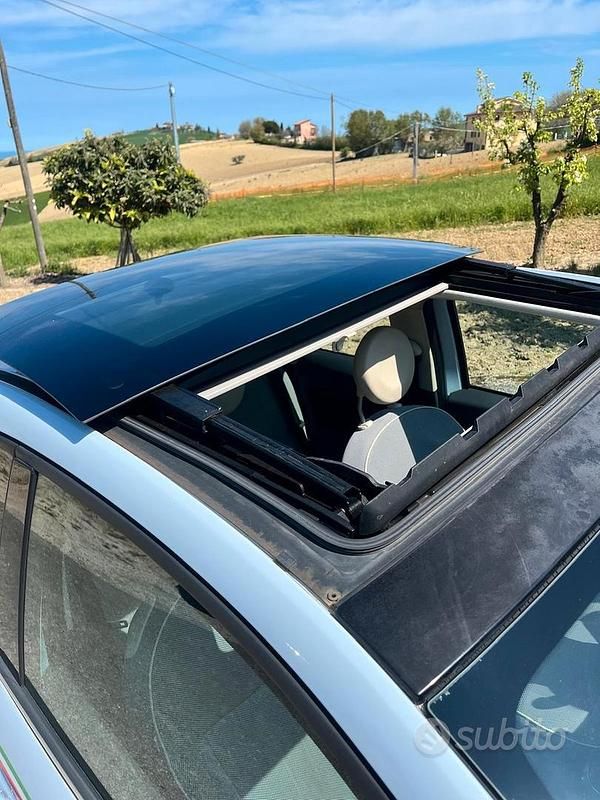 Usata Fiat 500 Lounge 75 CV (55 kW) 2007 Utilitaria