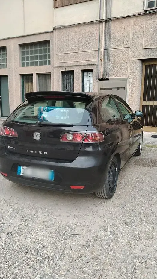 Usata Seat Ibiza 75 CV (55 kW) 2006 Nero Utilitaria