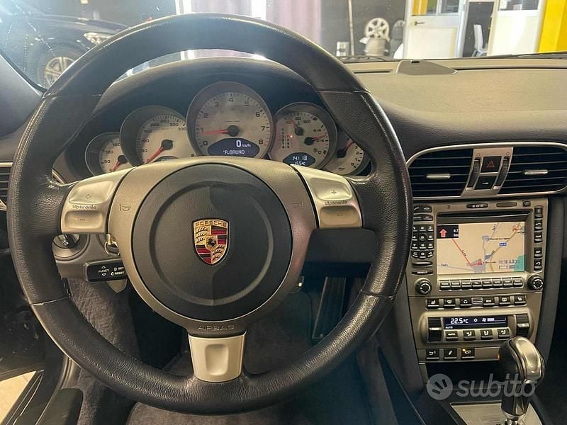 Usata Porsche 911 Carrera S 355 CV (261 kW) 2006 Blue notte Coupé