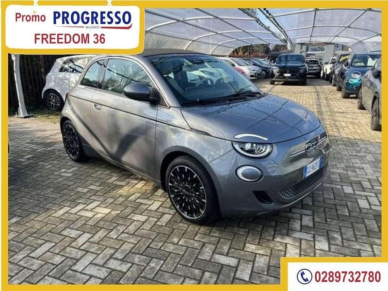 Grigio Usata 2021 Fiat 500e La Prima Cabrio | 15.990 € (Buon prezzo) - Immagine 1/4