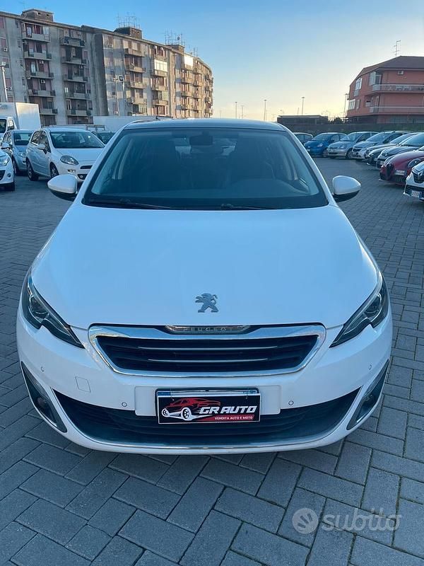 Usata Peugeot 308 Allure 119 CV (87 kW) 2015 Bianco Berlina