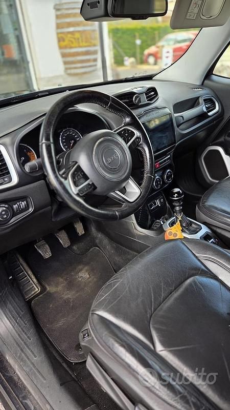 Usata Jeep Renegade Limited 120 CV (88 kW) 2015 Nero SUV