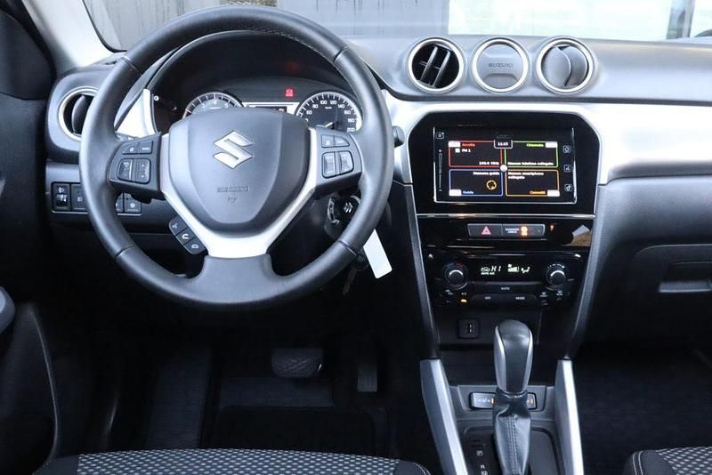 Second-hand Suzuki Vitara 120 CP (88 kW) 2017 Bej Berlinǎ