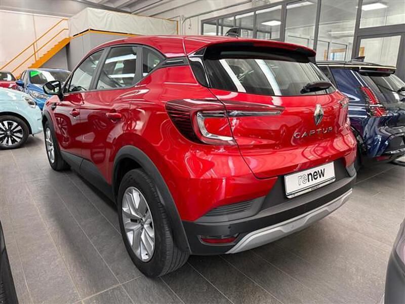 Usata Renault Captur Zen 91 CV (66 kW) 2022 Rosso SUV
