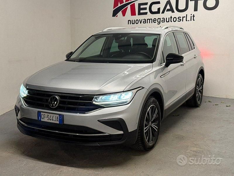 Usata VW Tiguan Life 150 CV (110 kW) 2021 Grigio SUV