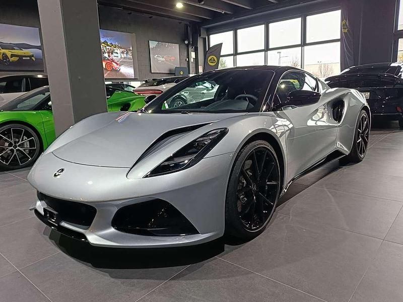Nuova Lotus Emira 405 CV (297 kW) 2026 Osmius silver Coupé