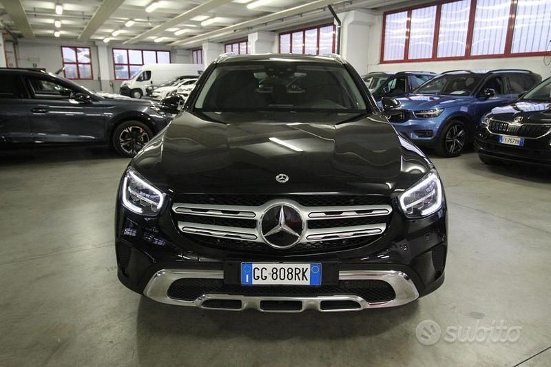 Nero Usata 2021 Mercedes GLC300e Business SUV | 34.900 € (Ottimo prezzo) - Immagine 1/4