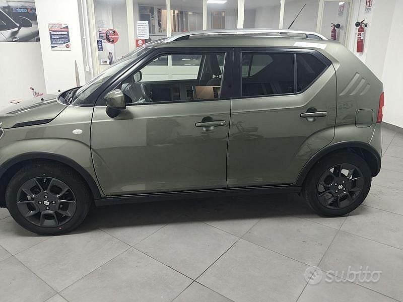 Usata Suzuki Ignis 83 CV (61 kW) 2021 Verde SUV