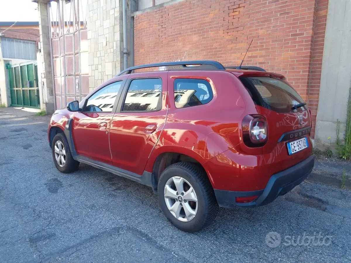 Usata Dacia Duster Comfort 114 CV (83 kW) 2021 Rosso SUV