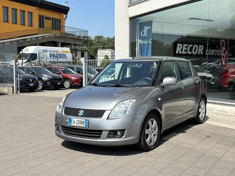Usata Suzuki Swift GL 92 CV (67 kW) 2010 Grigio Utilitaria