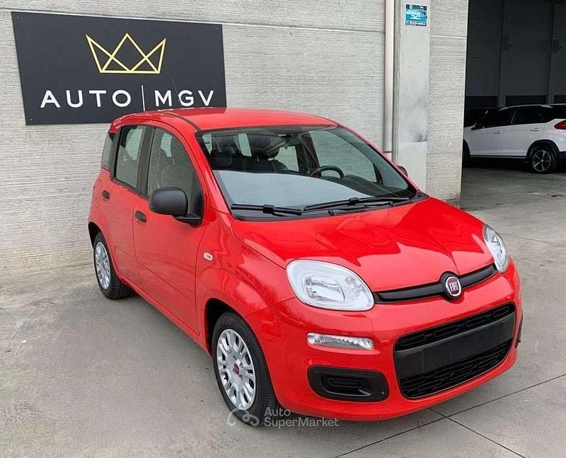 Usata Fiat Panda S 69 CV (50 kW) 2022 Rosso Utilitaria