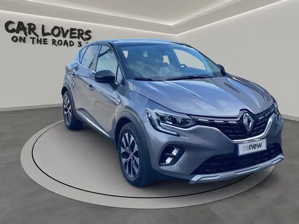 Usata Renault Captur Techno 145 CV (106 kW) 2023 Xnk be style milano (grigio SUV