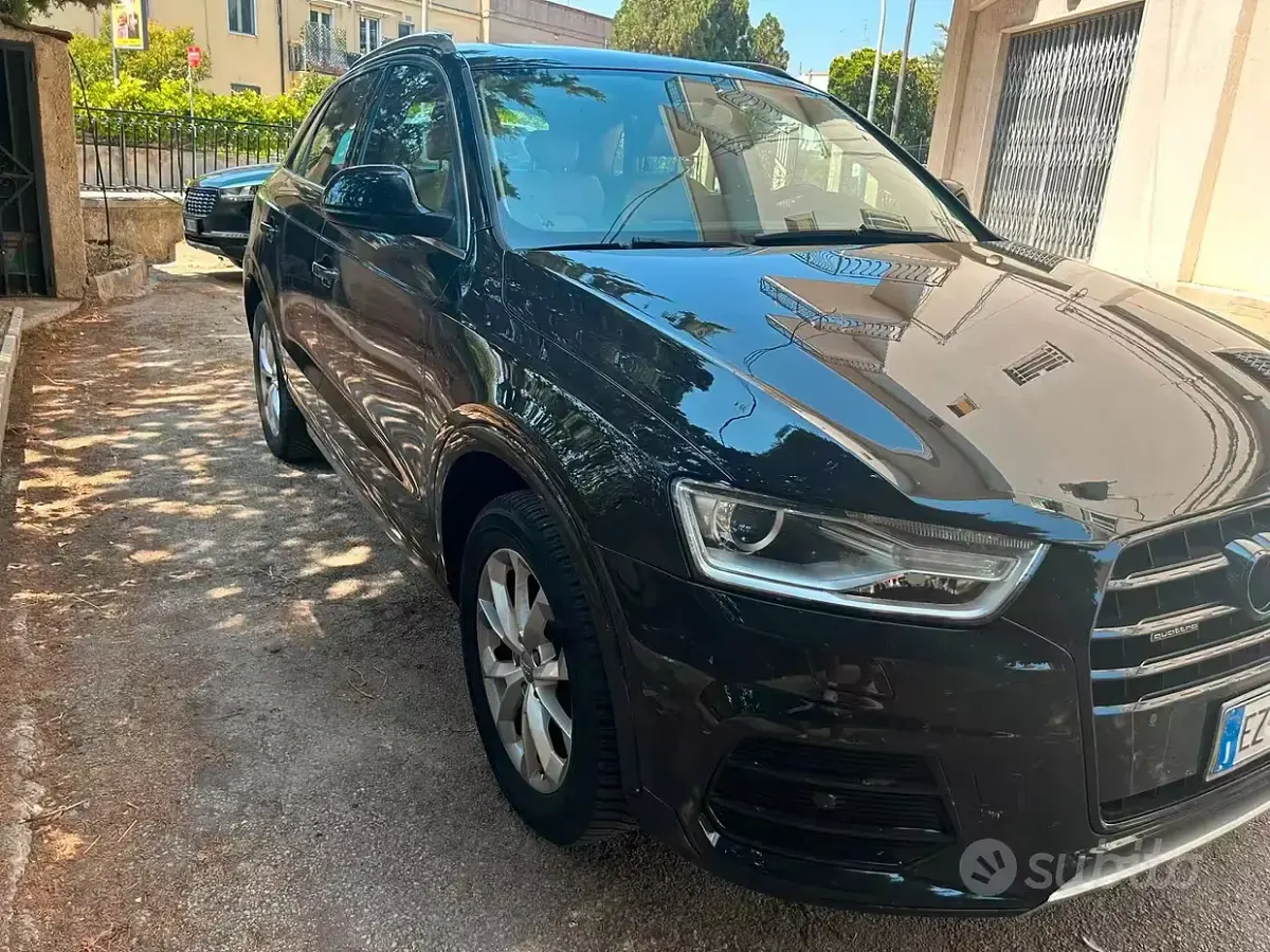 Usata Audi Q3 Business 150 CV (110 kW) 2015 Nero SUV