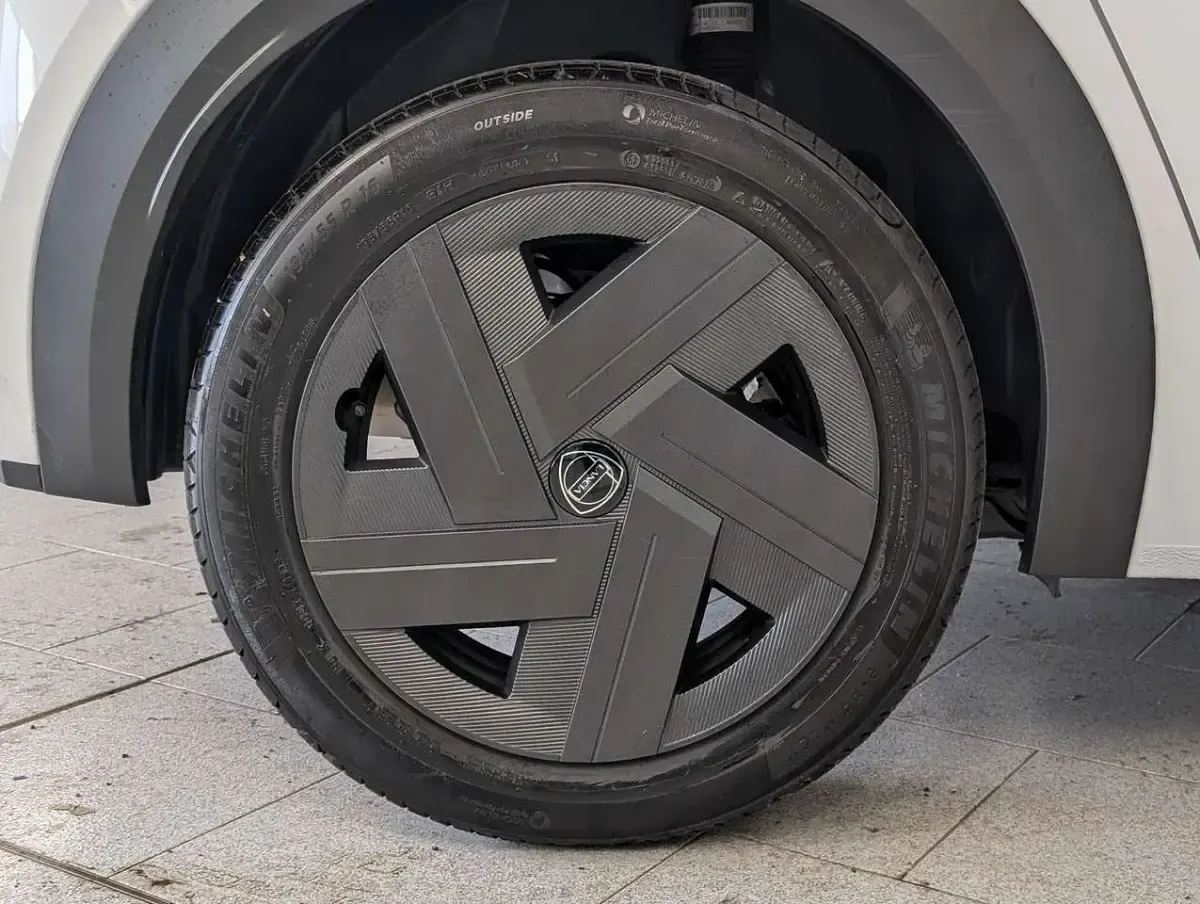Gebraucht Lancia Ypsilon 101 PS (74 kW) 2025 Weiß Kleinwagen